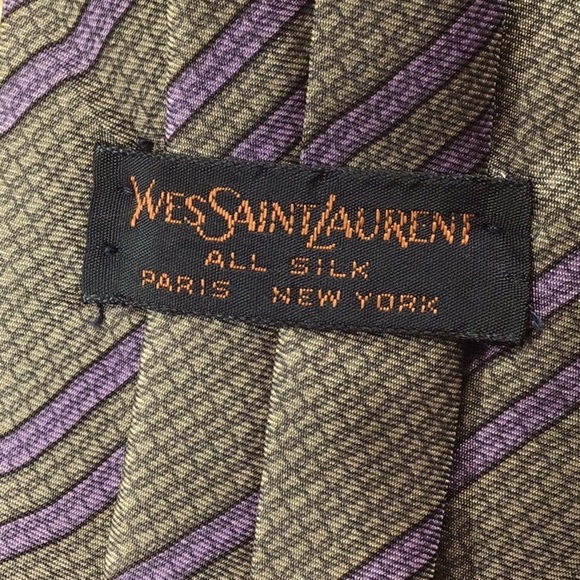 ⚜️VTG Yves Saint Laurent ‘Paris New York’ All Silk Purple Grey - Picture 2 of 7